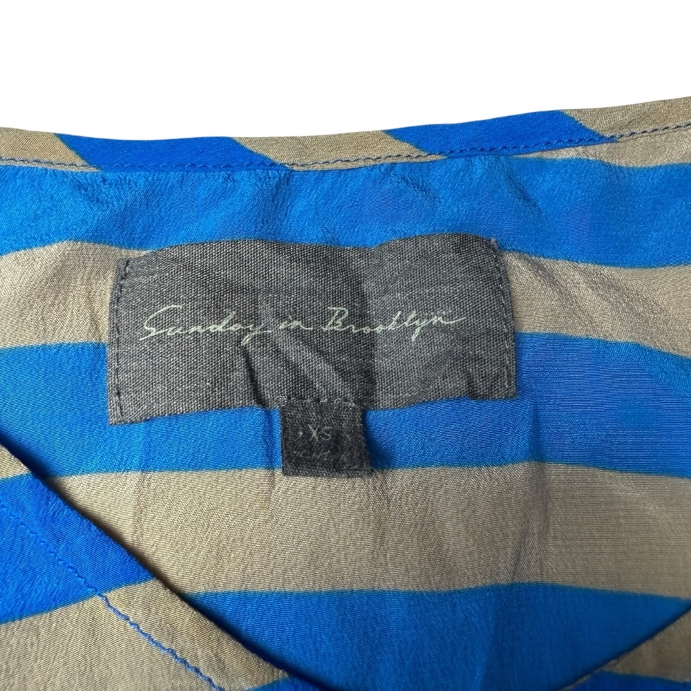 Sunday in Brooklyn Blue and White Striped Relaxed Blouse Size XS - Picture 5 of 6